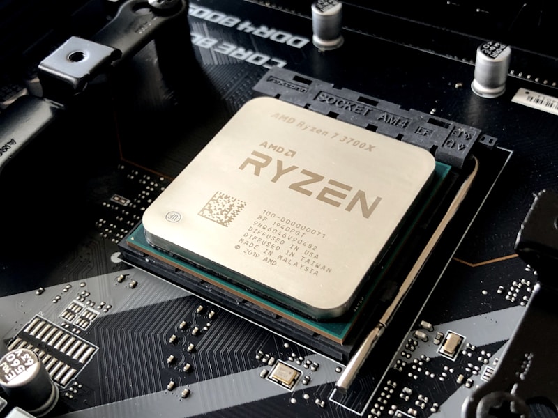 Chip memori DRAM dan prosesor teknologi